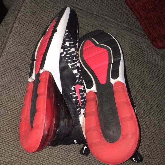 shoes - Picture 2 of 3